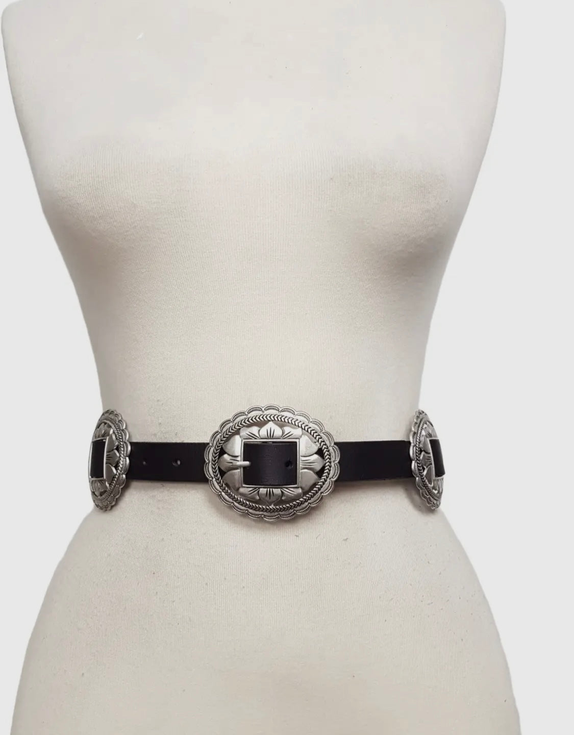 Black Oval Floral Belt