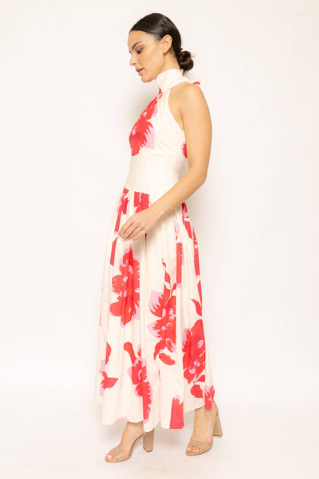 PLEATED FLORAL HALTER NECK DRESS